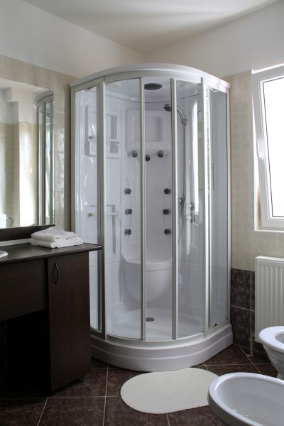 Fort Wayne Shower Installation